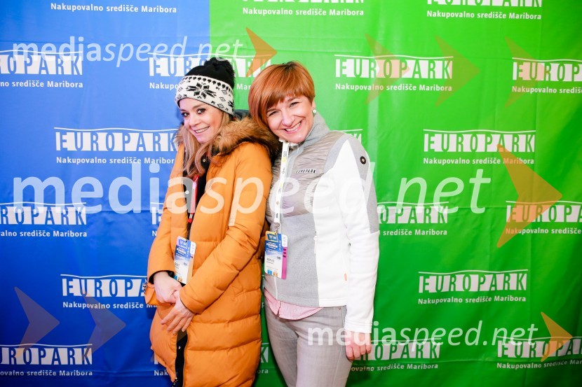  Nina Vipotnik, vodja marketinga, Emporium ;  Petra Romih, vodja marketinga Europarka54. Zlata lisica, slalom