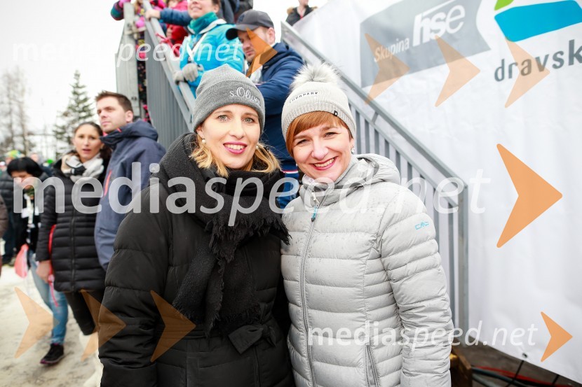  Katja  Janko Puh, vodja marketinga, s.Oliver;  Petra Romih, vodja marketinga Europarka54. Zlata lisica, slalom