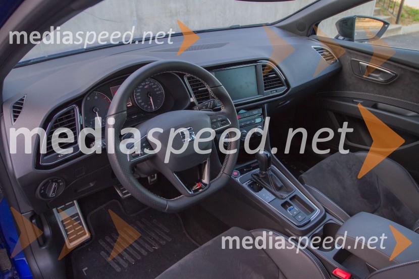 Seat Leon ST Cupra 2.0 TSI DSG 4Drive, notranjostSeat Leon ST Cupra 2.0 TSI DSG 4Drive, mediaspeed test
