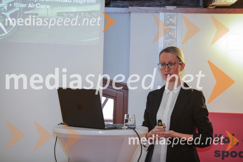  Maruša Kovačič, produktni marketing Seat Porsche SlovenijaSeat Arona, slovenska predstavitev