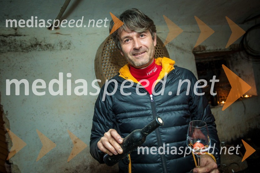  Robert Hafner, Vinogradništvo HafnerObisk nagrajencev Slovenskih novic pri PUBEC vinarjih Leber, Hafner in Cvitanič