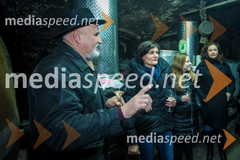  Jurij Cvitanič, Vinogradništvo CvitaničObisk nagrajencev Slovenskih novic pri PUBEC vinarjih Leber, Hafner in Cvitanič