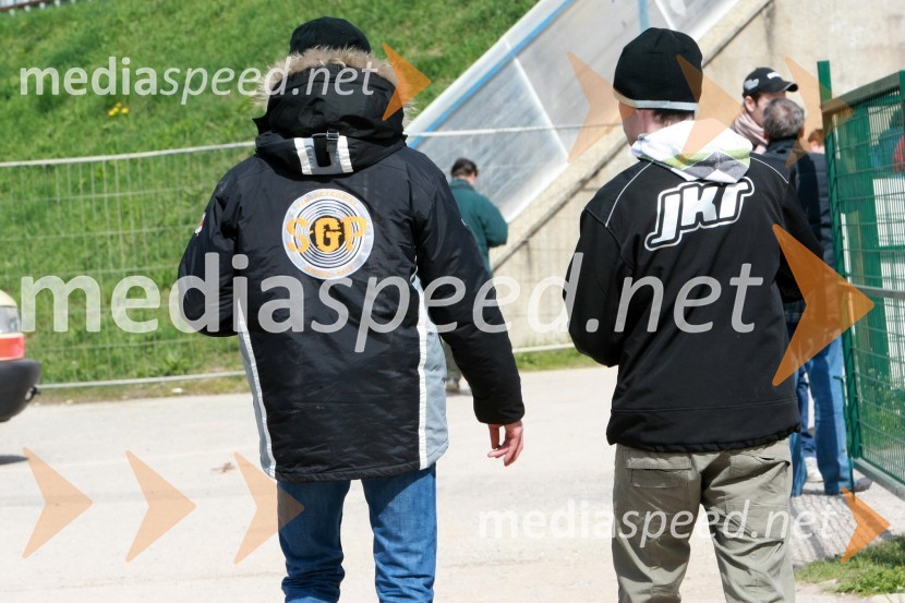 Matej Žagar (AMTK Ljubljana, jakna Speedway Grand Prix) in Jernej Kolenko (AMTK Ljubljana, jakna Jernej Kolenko Racing)SPEEDWAY DP posameznikov 2008 2. dirka, Skupina B