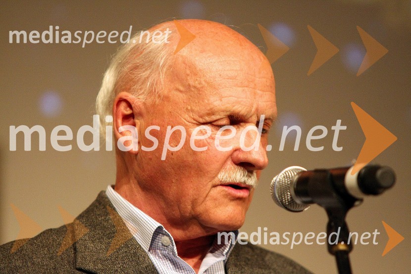 Jože Pogačnik, novinar, urednik in komentator Dnevnika in prejemnik lanske novinarske nagrade za življenjsko deloPodelitev novinarskih nagrad Društva novinarjev Slovenije