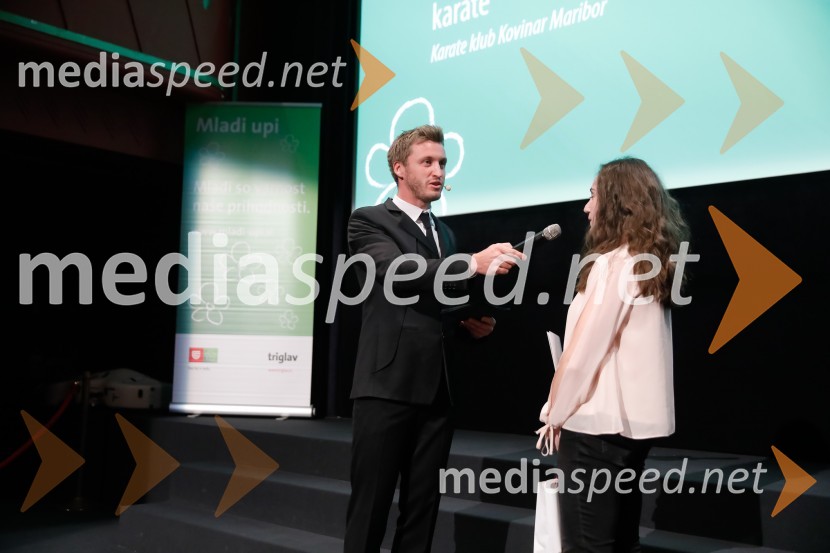  Denis Avdić, voditelj;  Maša Simonič, karateistkaMladi upi 2017