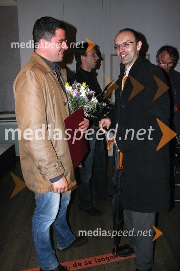 Tit Košir, fotograf Večera in Tomaž Ranc, glavni in odgovorni urednik VečeraPodelitev novinarskih nagrad Društva novinarjev Slovenije