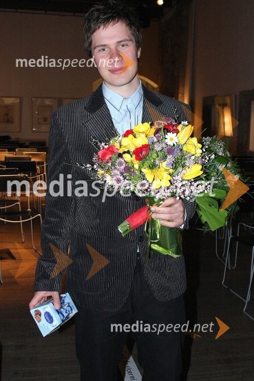 Vasja Jager, novinar Večera in prejemnik novinarske nagradePodelitev novinarskih nagrad Društva novinarjev Slovenije