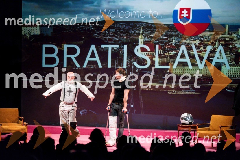  Janez Hočevar - Rifle, igralec;  Lado Bizovičar, igralecČakalnica, premiera predstave