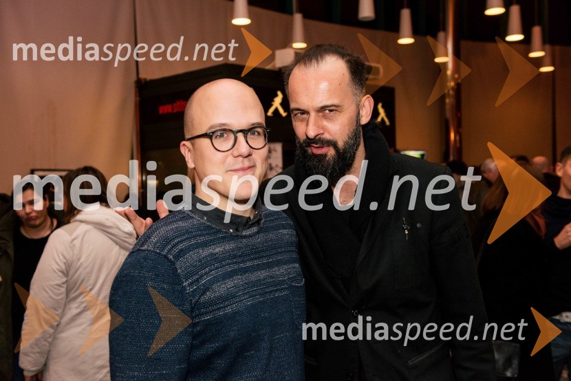  Nejc Gazvoda, filmski režiser in pisatelj;  Uroš Fürst, igralecČakalnica, premiera predstave