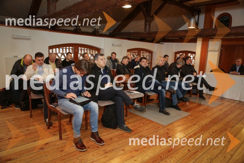 Mitsubishi Eclipse Cross, slovenska predstavitevMitsubishi Eclipse Cross, slovenska predstavitev