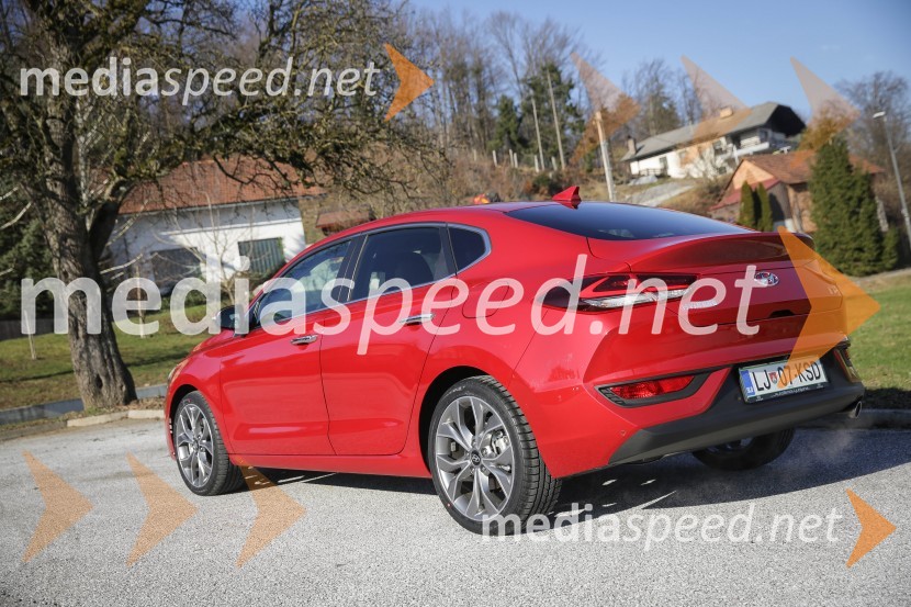 Hyundai i30 Fastback, slovenska predstavitev