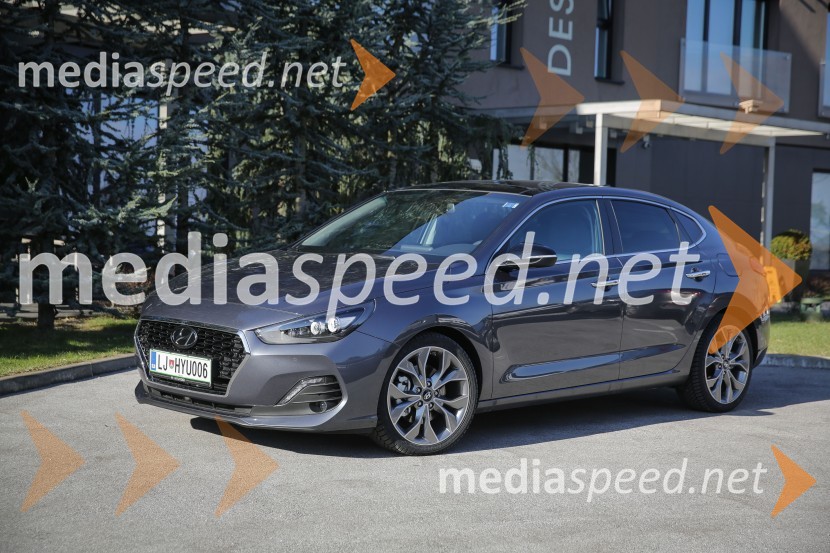 Hyundai i30 Fastback, slovenska predstavitev