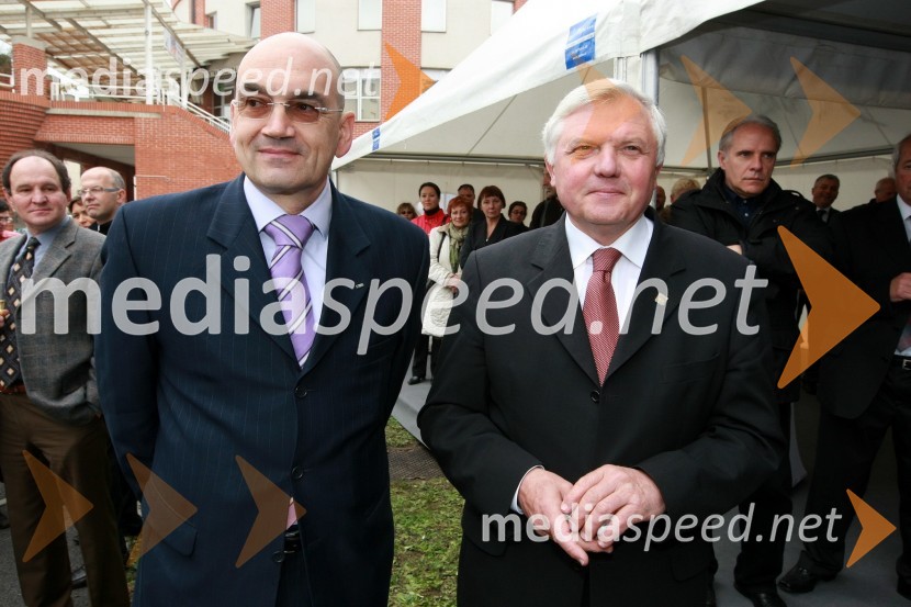 Dr. Draško Veselinovič, predsednik uprave Deželne banke Slovenije d.d. in Mirko Brulc, župan občine Nova GoricaOtvoritev poslovne enote Deželne banke Slovenije v Novi Gorici