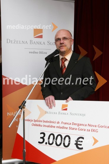 Silvan Saksida, dr. med., v. d. direktorja bolnišnice dr. Franca Derganca Nova GoricaOtvoritev poslovne enote Deželne banke Slovenije v Novi Gorici