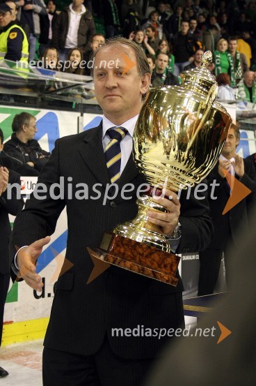 Damjan Mihevc, predsednik Hokejske zveze SlovenijeČetrta, zadnja tekma državnega prvenstva v hokeju na ledu