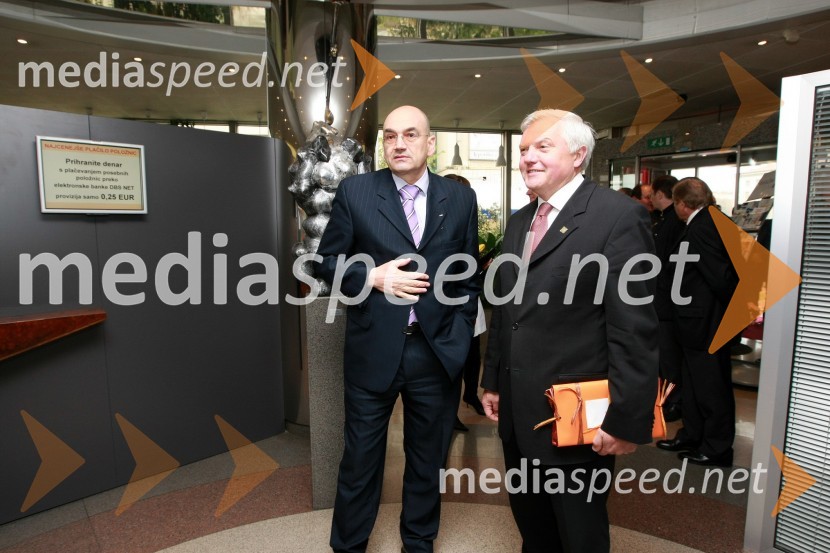 Dr. Draško Veselinovič, predsednik uprave Deželne banke Slovenije d.d. in Mirko Brulc, župan občine Nova GoricaOtvoritev poslovne enote Deželne banke Slovenije v Novi Gorici