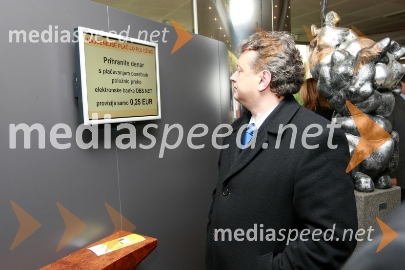 Iztok Jarc, minister za kmetijstvo, gozdarstvo in prehrano RSOtvoritev poslovne enote Deželne banke Slovenije v Novi Gorici