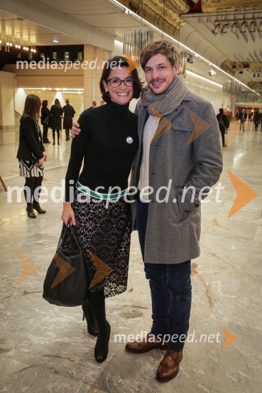  Simona Bale;  Anže Zevnik, igralecPohujšanje v dolini šentflorjanski, premiera predstave