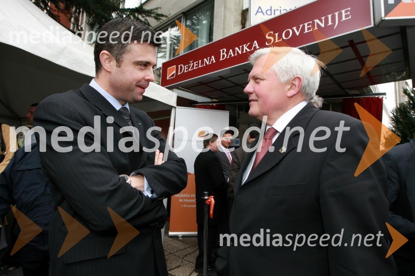Mag. Štefan Belingar, član uprave Deželne banke Slovenije d.d. in Mirko Brulc, župan občine Nova GoricaOtvoritev poslovne enote Deželne banke Slovenije v Novi Gorici