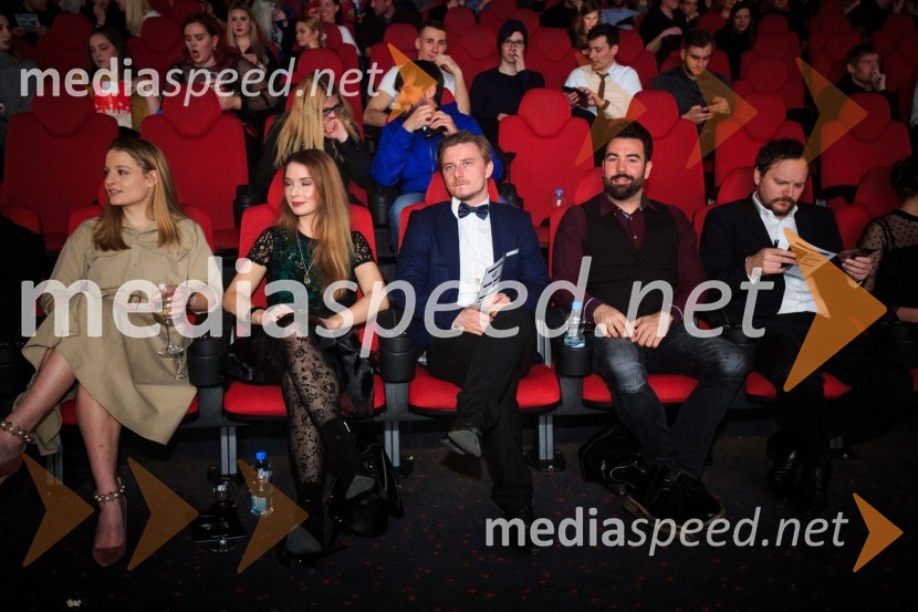  Ondina Kerec, igralka;  Valentina Plaskan, igralka, radijska moderatorka;  Jure Rajšp, igralec;  Rok Turnšek;  Luka  Žerjav, igralecDualizem, predpremiera Spletne serije
