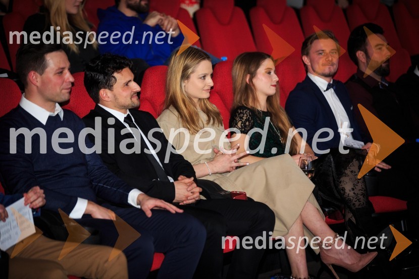  Igor Pečoler, direktor fotografije;  Jože  Doberšek, igralec;  Ondina Kerec, igralka;  Valentina Plaskan, igralka, radijska moderatorka;  Jure Rajšp, igralecDualizem, predpremiera Spletne serije