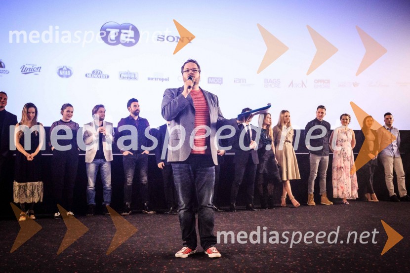  Sašo Stare, stand up komikDualizem, predpremiera Spletne serije