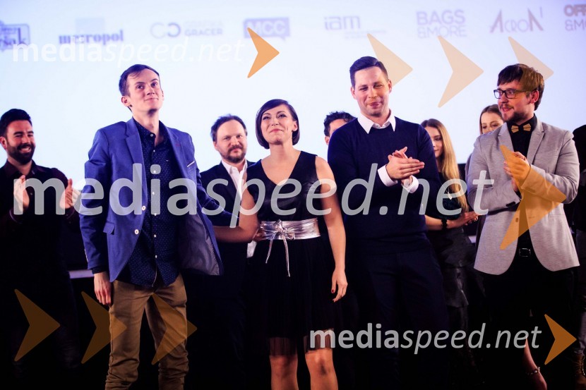  Tomaž Krajnc, scenarist in režiser;  Laura  Gričar, producentka;  Igor Pečoler, direktor fotografije;  Nejc  Jezernik, direktor izbora igralcevDualizem, predpremiera Spletne serije