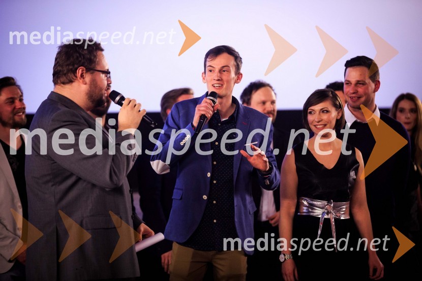  Sašo Stare, stand up komik;  Tomaž Krajnc, scenarist in režiser;  Laura  Gričar, producentkaDualizem, predpremiera Spletne serije