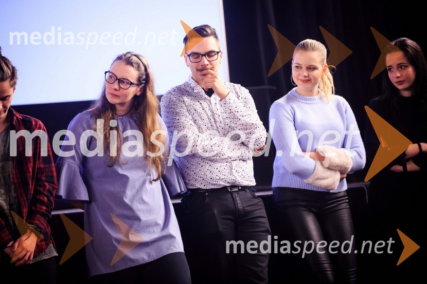 Dualizem, predpremiera Spletne serije