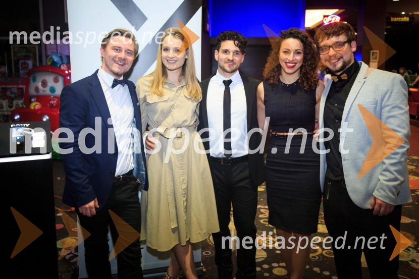  Jure Rajšp, igralec;  Ondina Kerec, igralka;  Jože  Doberšek, igralec;  Tara Prodnik;  Nejc  Jezernik, direktor izbora igralcevDualizem, predpremiera Spletne serije