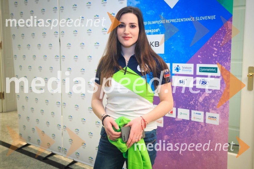  Kaja  Verdnik, deskarka na sneguPredstavitev slovenske olimpijske reprezentance - Pjongčang 2018