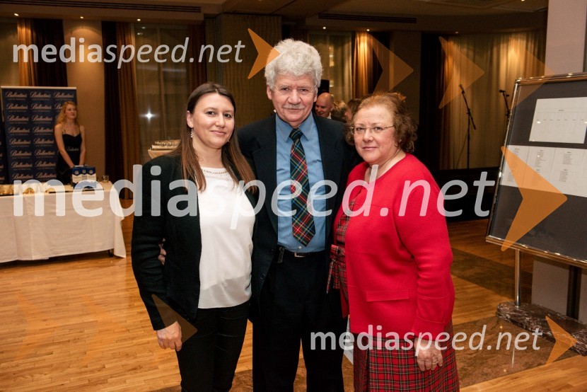  Helena Kotolenko;  Ivan Žolnir;  Mari Varoga, Društvo slovensko - škotskega prijateljstvaBurns-Prešeren night