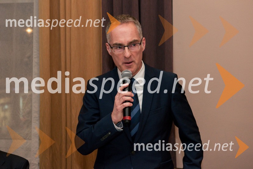  Igor Evgen Bergant, novinar in TV voditeljBurns-Prešeren night