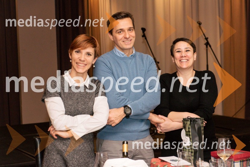  Špela Grum;  Damjan Grum;  Neža VarogaBurns-Prešeren night