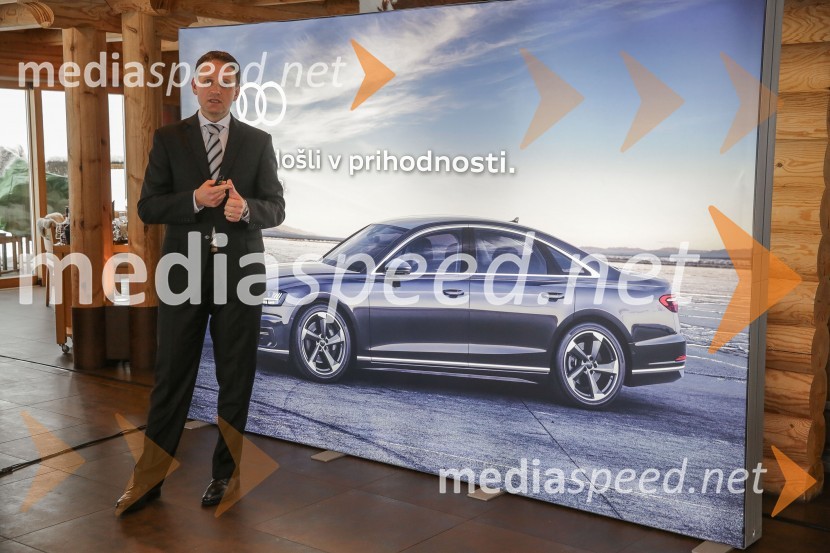  Franci Bolta, direktor znamke Audi pri podjetju Porsche Slovenija d.o.o.Audi A8, slovenska predstavitev