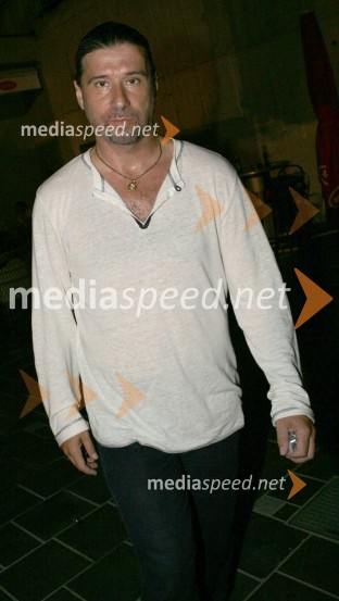 Hrvaški pevec Goran KaranMelodije morja in sonca