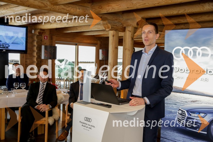 Audi A8, slovenska predstavitev