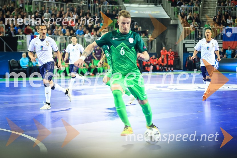  Denis Totošković, nogometašFutsal EURO 2018, Italija - Slovenija