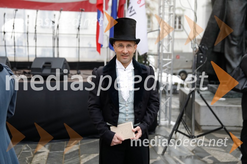  Tomaž Štefe, direktor Zavoda za turizem in kulturo KranjPrešernov smenj