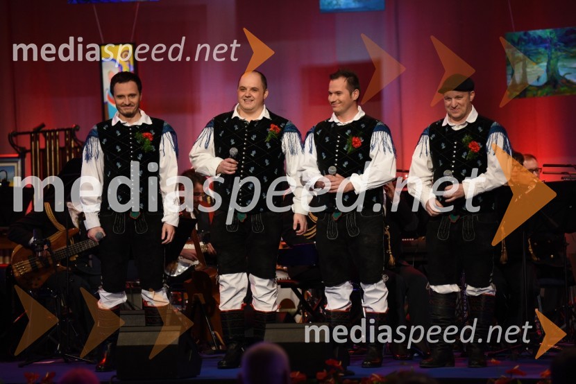  Blaž Švab, pevec, skupina Modrijani;  Rok Švab, glasbenik, skupina Modrijani;  Peter Oset, glasbenik, skupina Modrijani;  Franjo  Oset, glasbenik, skupina ModrijaniNapovedujemo: Žarometi 2018, znani so nominiranci