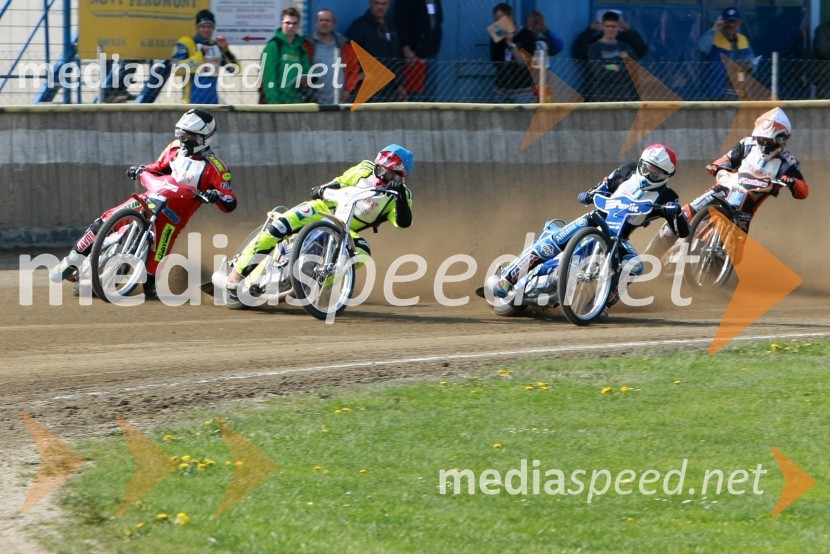 Aleksander Čonda (AMD Krško), Nikola Martinec (SK Prelog), Nikola Pigac (SK Unia Prelog) in Manuel Novotny (Avstrija)SPEEDWAY DP posameznikov 2008 3. dirka, Skupina A