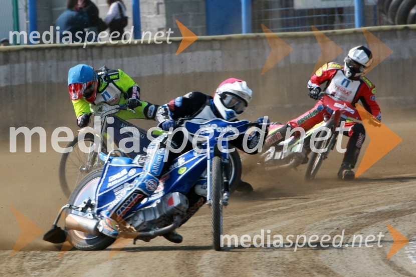 Nikola Pigac (SK Unia Prelog), Nikola Martinec (SK Prelog) in Aleksander Čonda (AMD Krško)SPEEDWAY DP posameznikov 2008 3. dirka, Skupina A