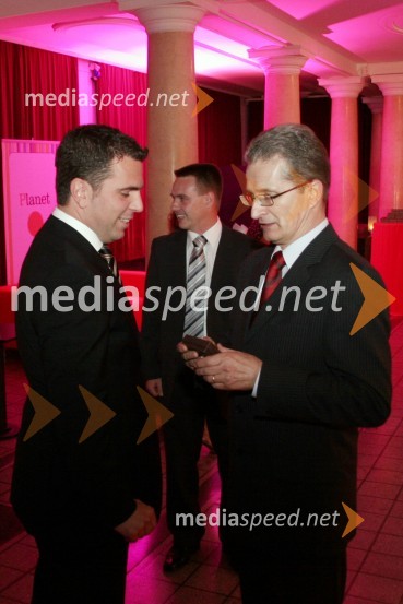 Tomaž Jontes, direktor Planeta in Zoran Janko, finančni direktor MobitelaPraznovanje 5. obletnice portala Planet