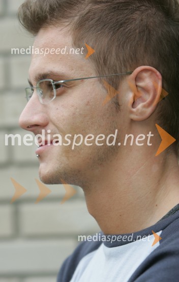 Sebastijan Matul, moderator Radia CenterSebastijan Matul, voditelj na radiu RSi