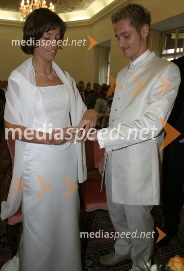 Sebastijan Matul, moderator Radia Center in njegova žena Ksenija Samardžija MatulSebastijan Matul, voditelj na radiu RSi