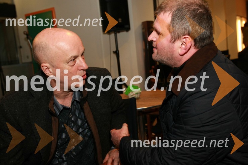 Vlado Kreslin, pevec in Jani Virk, odgovorni urednik UPE Kulturni in umetniški program RTV SlovenijaPredpremiera filma Hit poletja