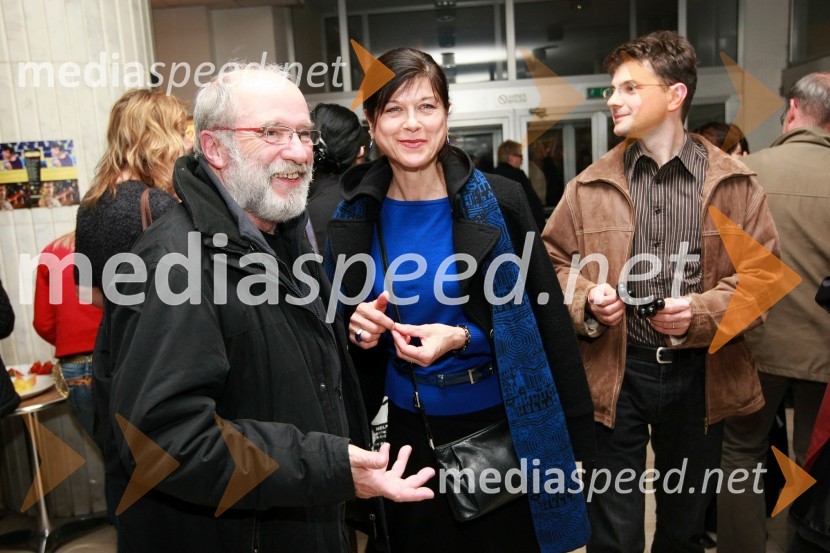 Janez Hočevar-Rifle, igralec in njegova življenjska sopotnica Maja Boh, igralkaPredpremiera filma Hit poletja