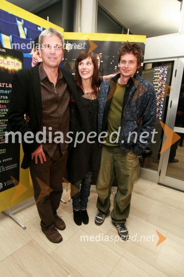 Metod Pevec, režiser filma, Ula Furlan Molk, igralka in Primož Bezjak, igralecPredpremiera filma Hit poletja