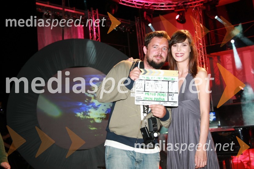 Simon Pintar, direktor fotografije in Ula Furlan Molk, igralkaEKSKLUZIVNO: Snemanje filma Hit poletja v Portorožu leta 2007