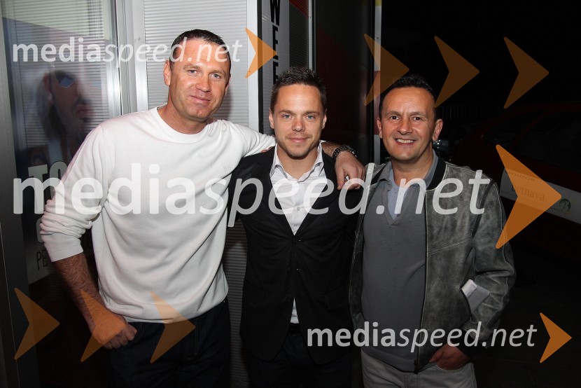 Ivan Vinko, lastnik Bowling centra Strike, Ermin Rakovič, nogometaš in Kosta Turner, lastnik Bowling centra StrikeKoncert Tonija Cetinskega v Bowling centru Strike